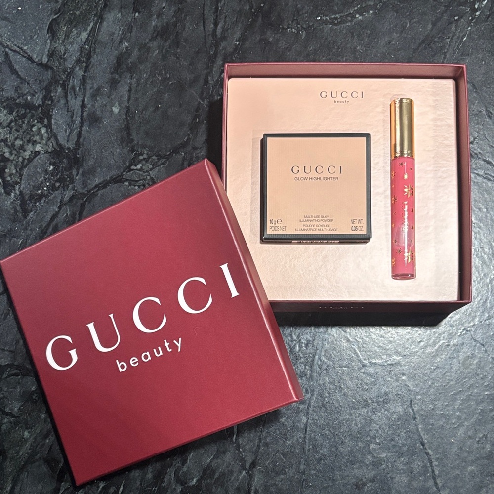 NEW in Box Gucci Beauty Red Gift Set with Pink Lip Gloss & Champagne Highlighter